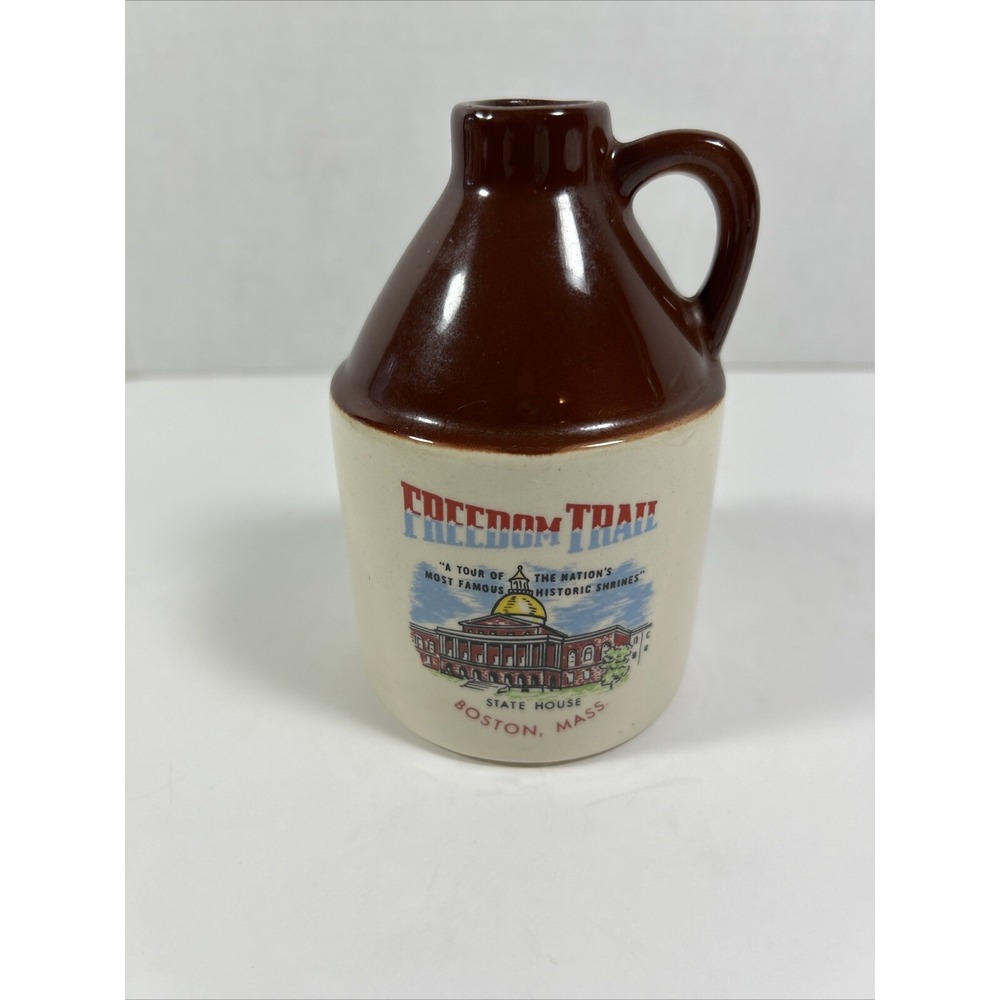 Made USA Brown Crock Stoneware Freedom Trail Boston Mass State House